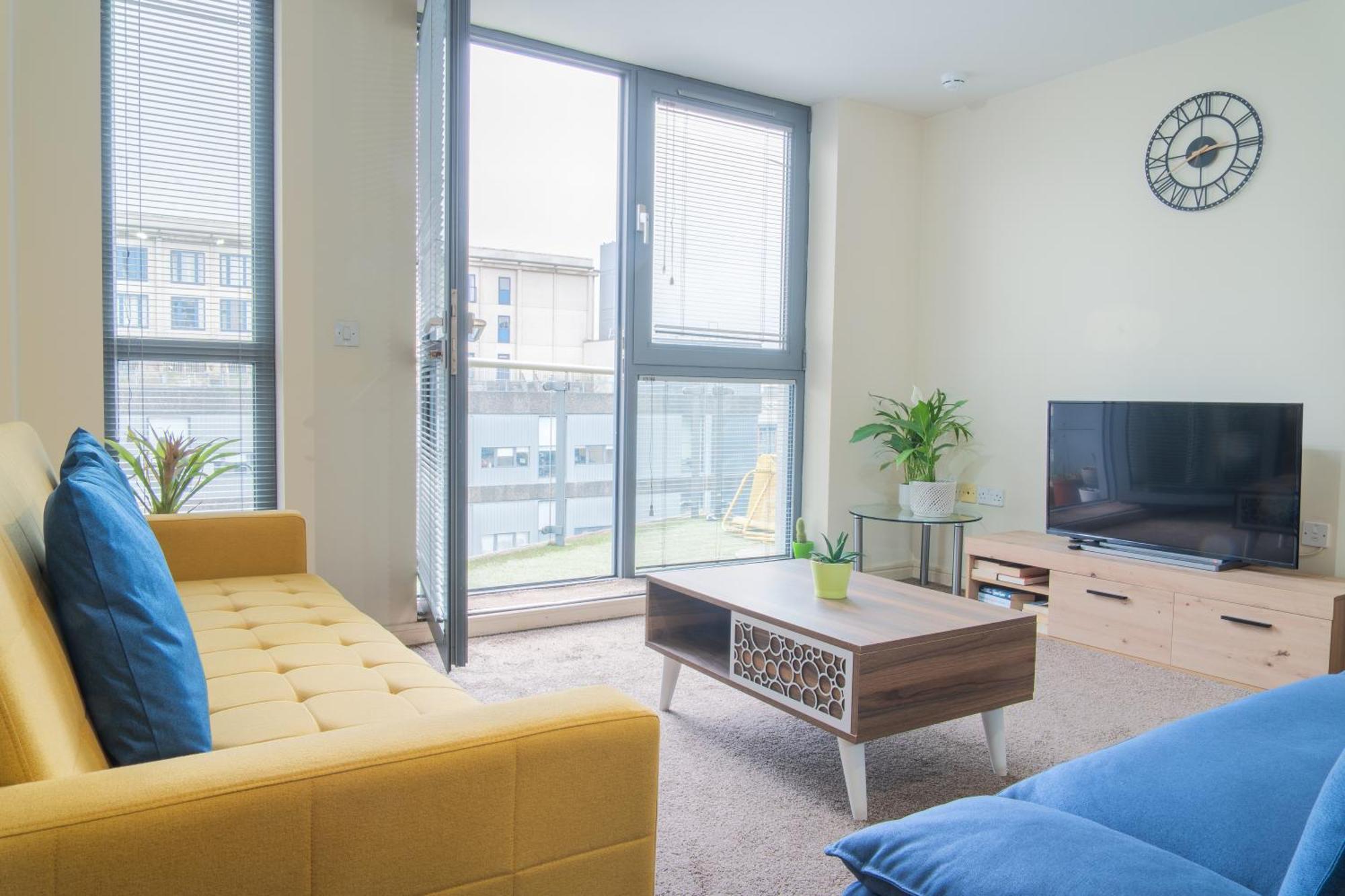 Stay In Our Stylish Flat! & Secure Building & Sleeps Up To 4 Birmingam Exterior foto