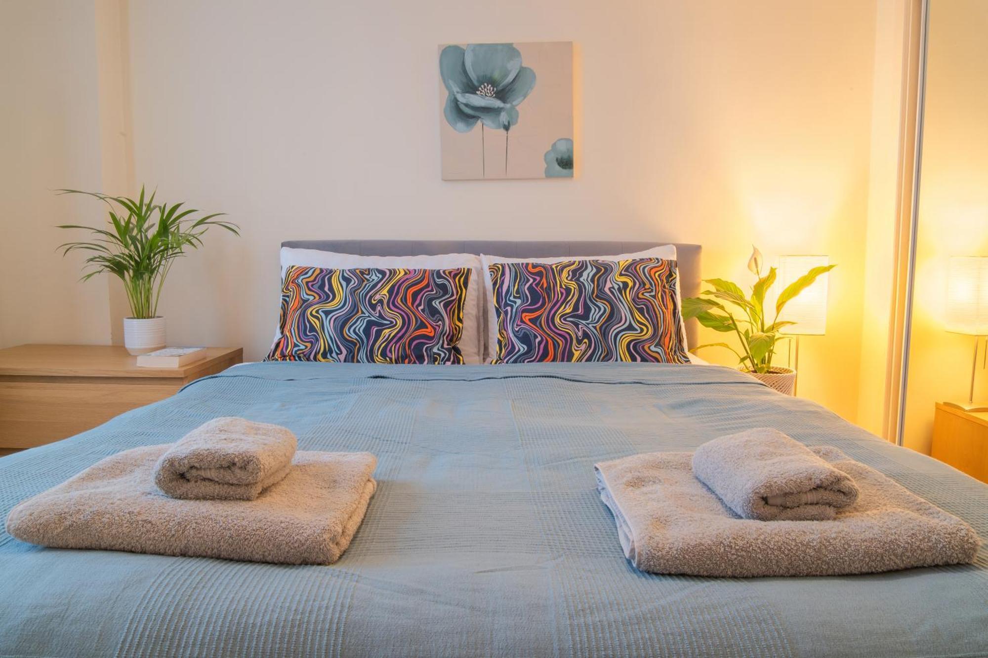 Stay In Our Stylish Flat! & Secure Building & Sleeps Up To 4 Birmingam Exterior foto